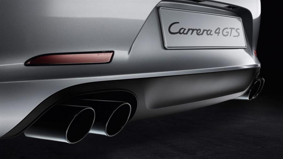 Porsche 911 Carrera 4 GTS Coupe 2014 года  (фото 9 из 21)